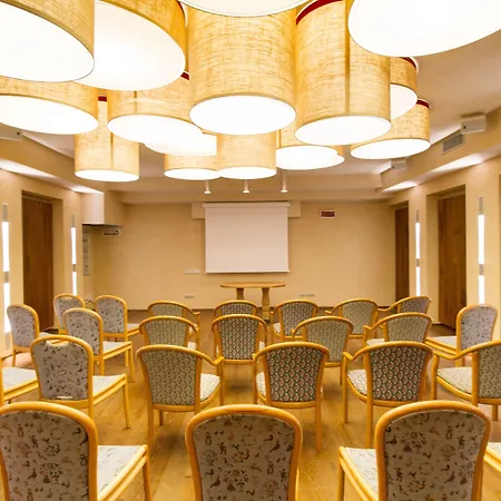 Eden Eco Hotel, Restaurant & Wellness 4*