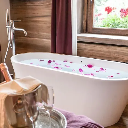 Eden Eco Hotel, Restaurant & Wellness 4* La Thuile