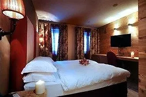 ホテル Eden Eco Hotel, Restaurant & Wellness ラ・トゥイール