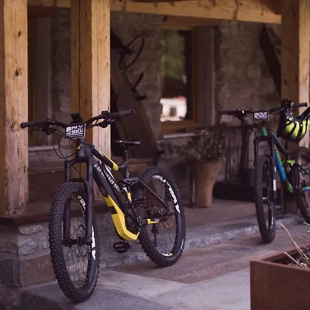 Hotel Eden Eco Hotel, Restaurant & Wellness 4*