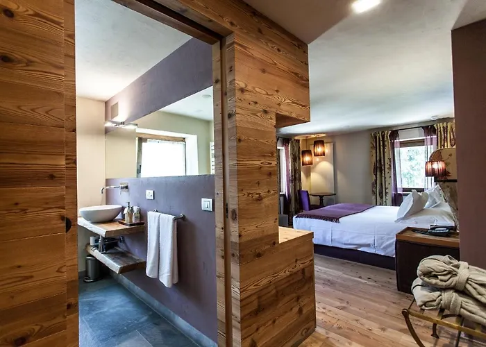 Eden Eco Hotel, Restaurant & Wellness 4*