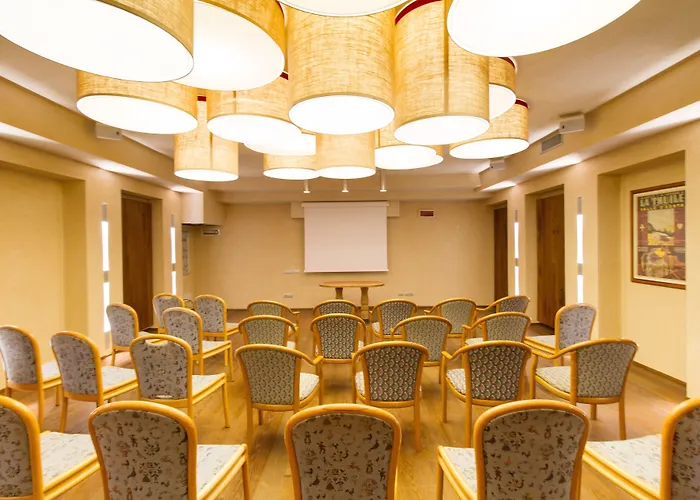 Eden Eco Hotel, Restaurant & Wellness 4*