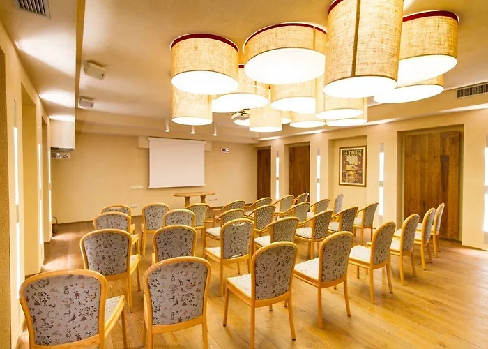 Hotel Eden Eco Hotel, Restaurant & Wellness